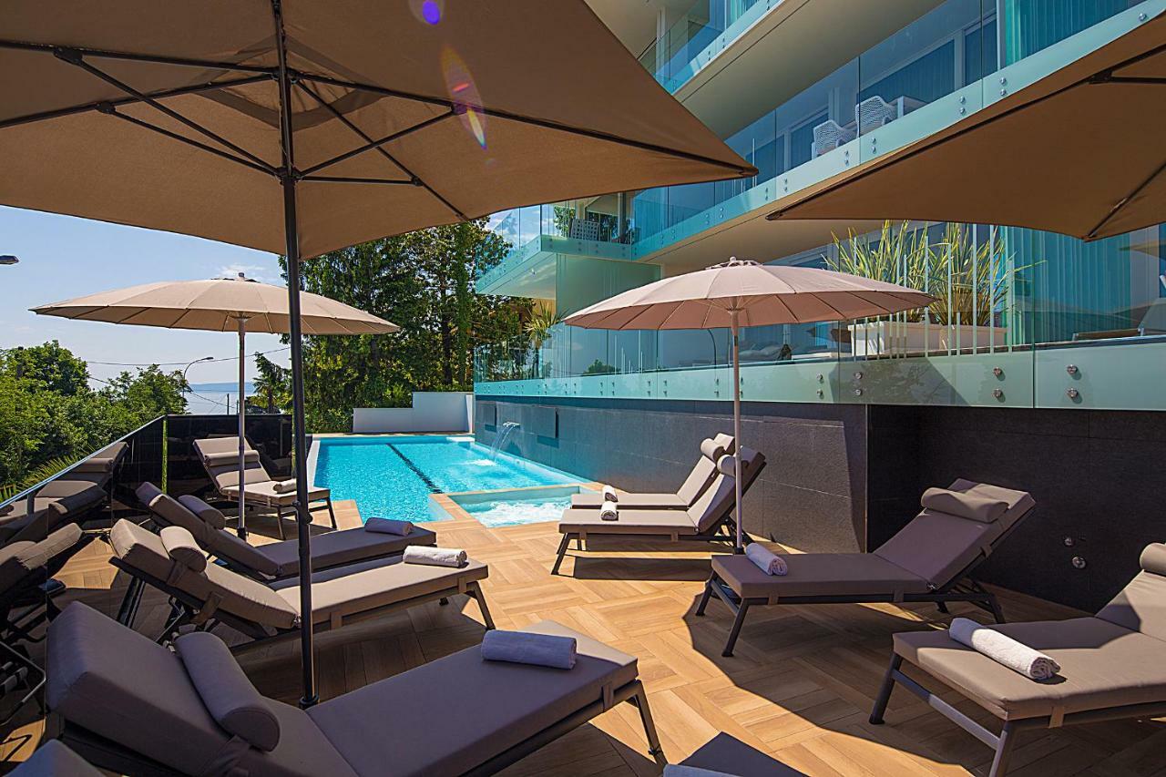 Opatija Deluxe Apartment With Swimming Pool エクステリア 写真