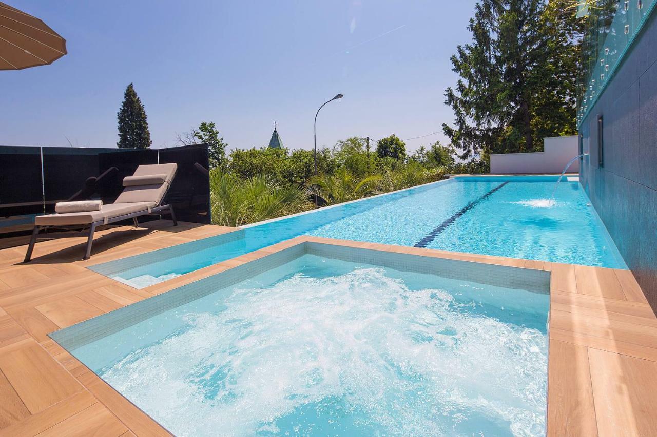 Opatija Deluxe Apartment With Swimming Pool エクステリア 写真